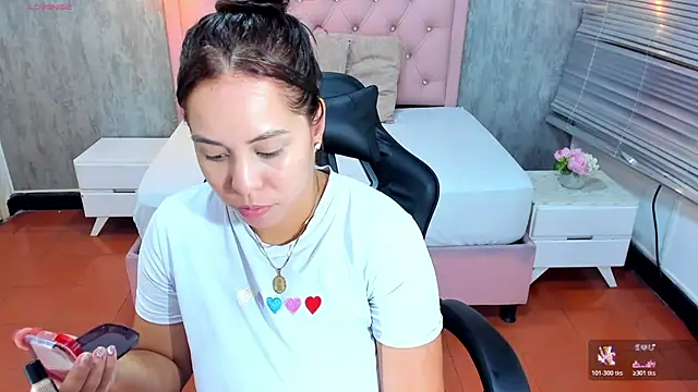 lissa jhonsoon online show from April 2026 03:24:02 AM