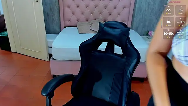 lissa jhonsoon online show from May 2026 03:04:01 AM