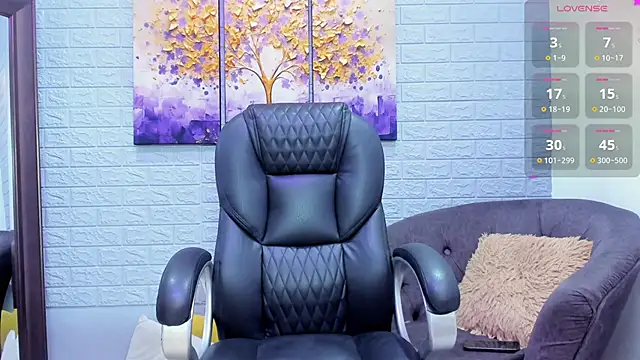 i alexanew online show from September 2025 12:15:01 PM