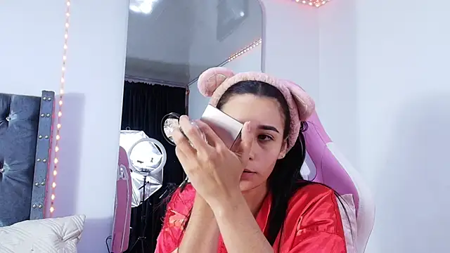 GraceWallace  online show from March 2026 03:05:01 AM