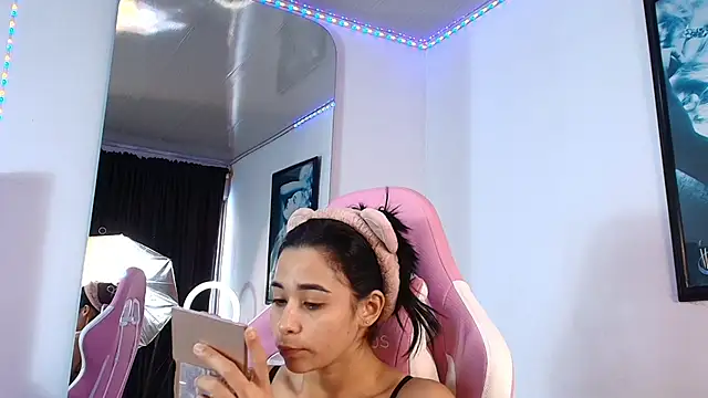 GraceWallace  online show from January 2026 06:15:02 PM