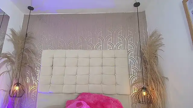 LexieBloom online show from January 2026 04:08:01 AM