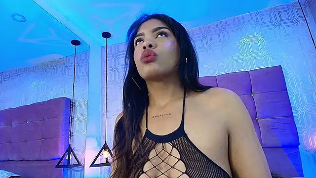 LexieBloom online show from November 2025 03:40:02 AM