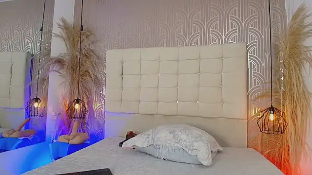 LexieBloom online show from February 2026 03:47:01 AM