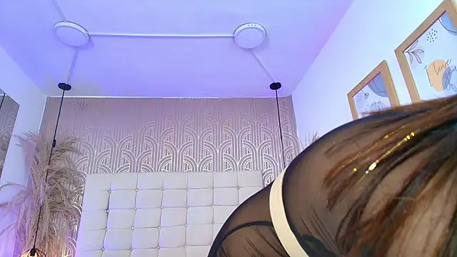 LexieBloom online show from April 2026 03:57:01 AM