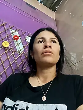 Snapshot of karinnahotdirty chatting on September 2025 06:34:01 PM karinnahotdirty online show from September 2025 06:34:01 PM