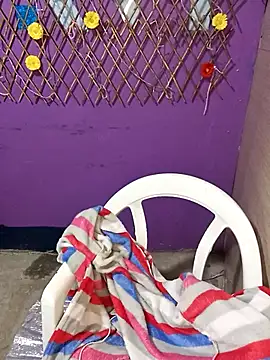 Snapshot of karinnahotdirty chatting on September 2025 12:17:02 AM karinnahotdirty online show from September 2025 12:17:02 AM