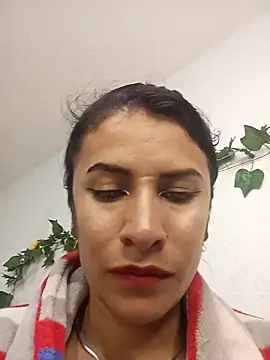 karinnahotdirty online show from February 2026 09:48:02 PM