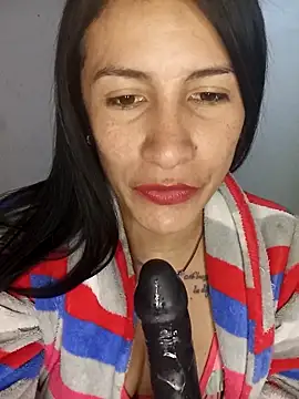 karinnahotdirty online show from February 2026 08:50:02 PM