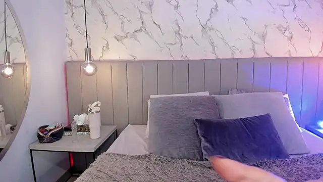 Karlla Brown online show from January 2026 01:04:02 PM