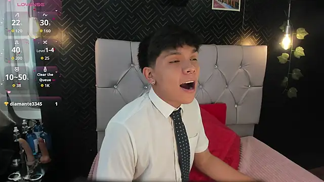 Thiago Kozak online show from November 2025 01:37:02 PM