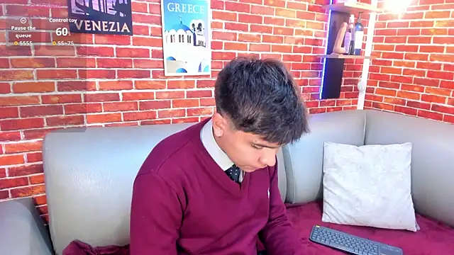 Thiago Kozak online show from April 2026 01:15:01 PM