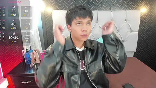 Thiago Kozak online show from February 2026 01:00:02 PM