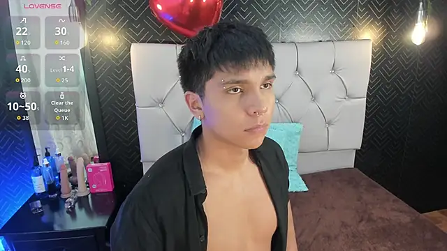 Thiago Kozak online show from February 2026 12:26:01 PM