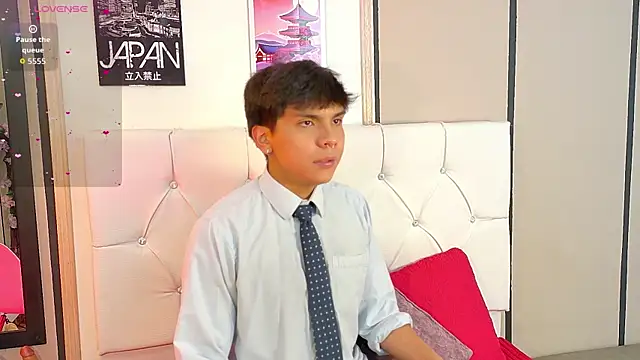 Thiago Kozak online show from November 2025 12:52:01 PM