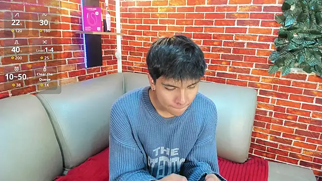 Thiago Kozak online show from March 2026 07:37:01 PM