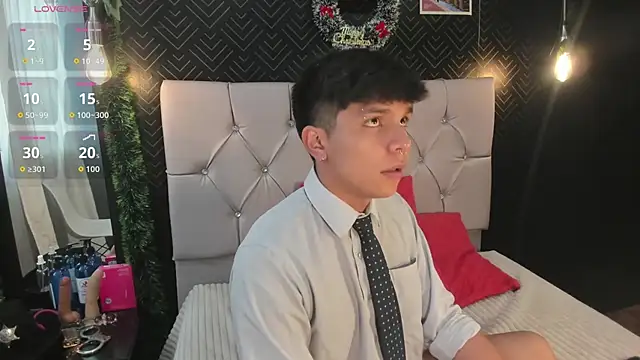 Thiago Kozak online show from December 2025 01:50:01 PM