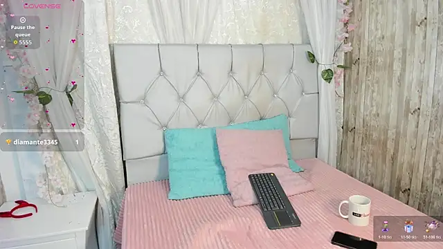 Thiago Kozak online show from November 2025 01:26:01 PM