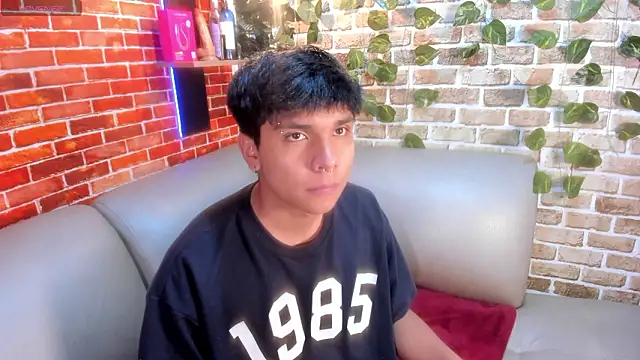 Thiago Kozak online show from March 2026 12:36:01 PM