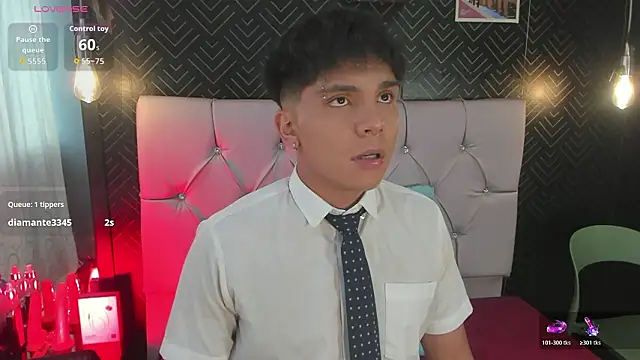 Thiago Kozak online show from March 2026 01:27:02 PM