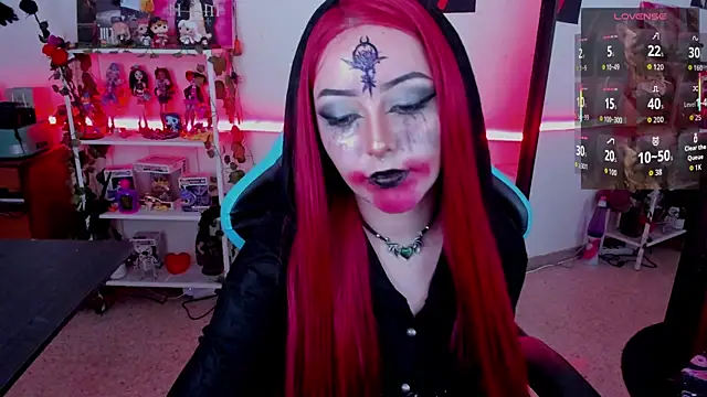 Makii 33 online show from November 2025 12:42:02 AM