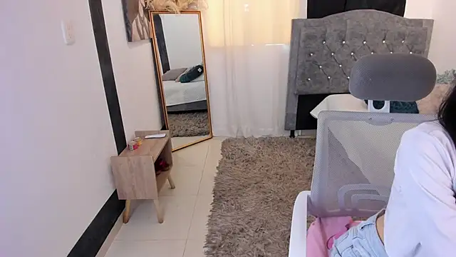 CamiCute  online show from October 2025 08:41:02 PM