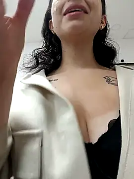 Snapshot of anntonella_watson chatting on March 2026 11:10:01 AM anntonella watson online show from March 2026 11:10:01 AM