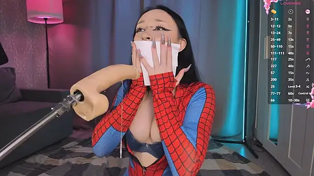 Juicy Vikki online show from April 2026 12:29:02 PM
