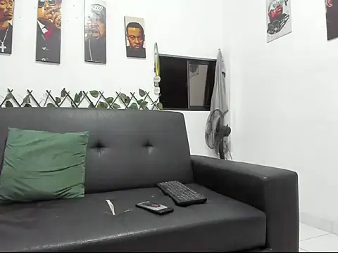 Latins Boss online show from April 2026 06:15:01 AM