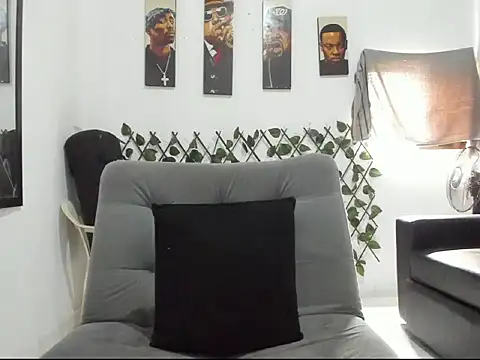 Latins Boss online show from April 2026 06:44:02 PM