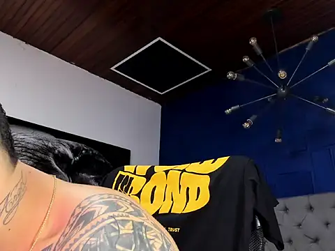 king falconer online show from January 2026 02:15:02 AM