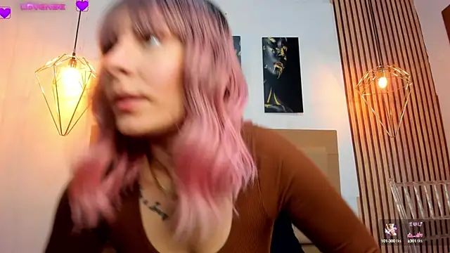 alesziarose online show from September 2025 08:01:02 PM