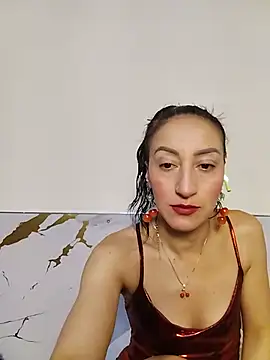 Oriana111 online show from May 2026 05:29:02 PM