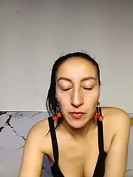 Snapshot of Oriana111 chatting on June 2026 12:47:01 PM Oriana111 online show from June 2026 12:47:01 PM