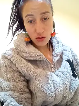 Oriana111 online show from February 2026 12:28:02 PM