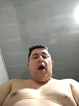 BigCristh79 online show from February 2026 08:41:02 PM