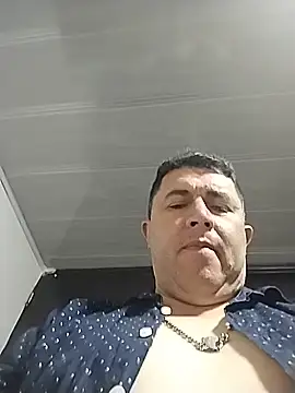 BigCristh79 online show from July 2026 11:40:02 AM