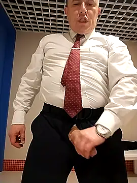 BigCristh79 online show from March 2026 04:23:01 AM