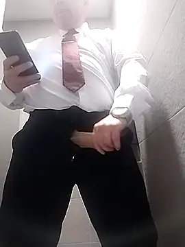 BigCristh79 online show from October 2025 02:01:02 AM