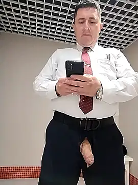 BigCristh79 online show from January 2026 01:09:01 AM