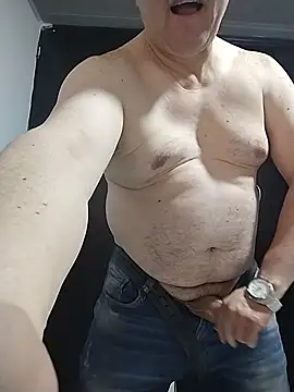 BigCristh79 online show from June 2026 09:16:01 PM
