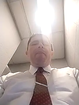 BigCristh79 online show from September 2025 02:13:02 PM