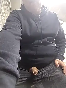 BigCristh79 online show from March 2026 04:30:01 AM