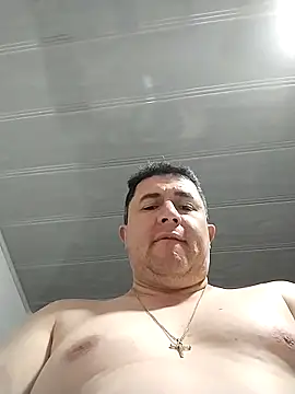 BigCristh79 online show from November 2025 01:48:01 PM