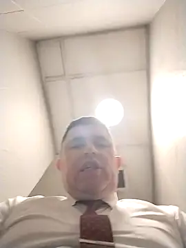 BigCristh79 online show from April 2026 06:49:02 AM