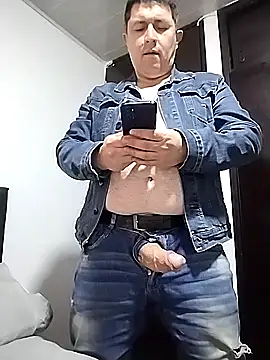 BigCristh79 online show from September 2025 01:55:02 PM