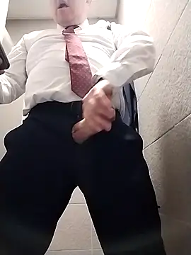 BigCristh79 online show from March 2026 07:41:02 AM