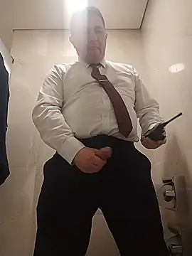 BigCristh79 online show from May 2026 01:32:01 AM