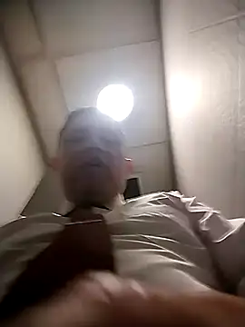 BigCristh79 online show from October 2025 05:15:02 AM