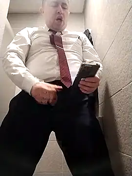 BigCristh79 online show from April 2026 07:55:01 AM